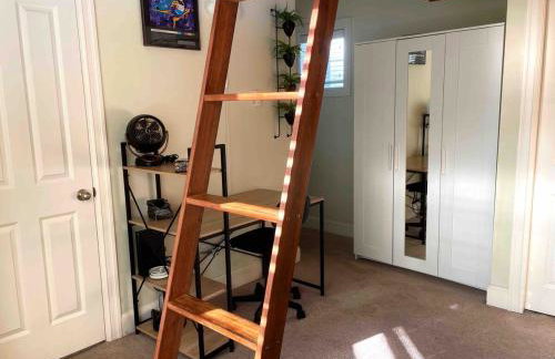 Adorable Cozy House with Parking and Loft! - Foto 12