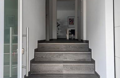 Modernes Wasserfront Wohnung, Terrasse, Parkplatz - Foto 38