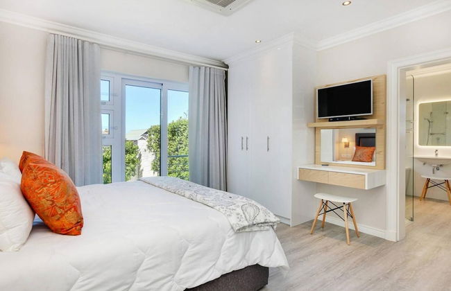 Stylish 2 Bedroom Apartment in Camps Bay Asilvertide - Foto 12
