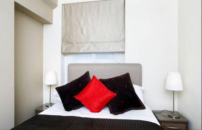 SHQ Apartments - Photo 9