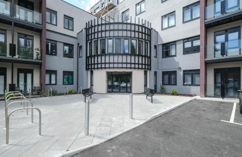 Brand New 2 bedroom apartment Centre of Solihull - Photo 20