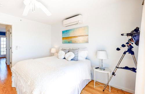 Nautical Haven at Seaside - Photo 16