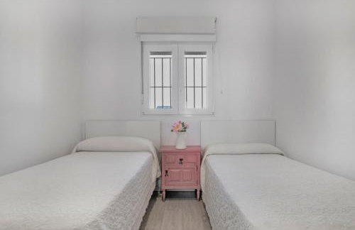 Comoda y Acogedora Casa Tahivilla - Photo 23