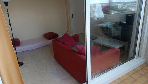 Charming 3-Bedroom Apartment in Saint-Pierre-des-Corps - Foto 4