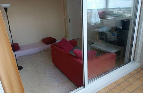 Charming 3-Bedroom Apartment in Saint-Pierre-des-Corps - Foto 4