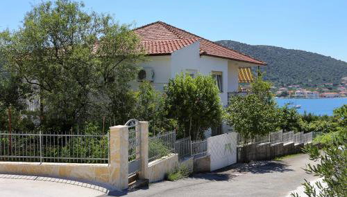 Romantic Apartment With Sea View Vinišće, Dalmatia - Foto 4