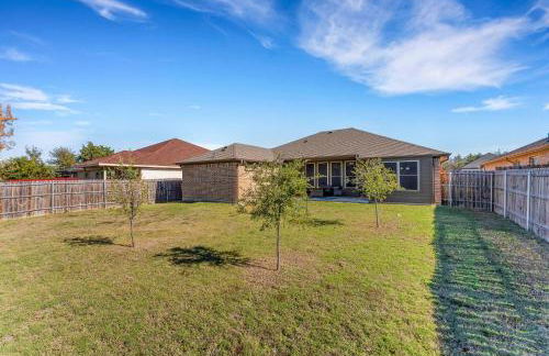 New Modern Bohemian Home Minutes from Epic Waters Indoor Park, Andretti Indoor Karting & Games, AT&T Stadium, Globe Life, Six Flags, Texas Life - Foto 25