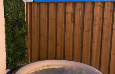 Alvarenga House - Photo 17