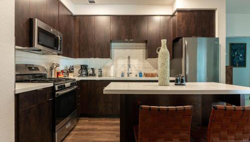 Cozy and Calm Retreat in Heart of Glendale - Foto 4