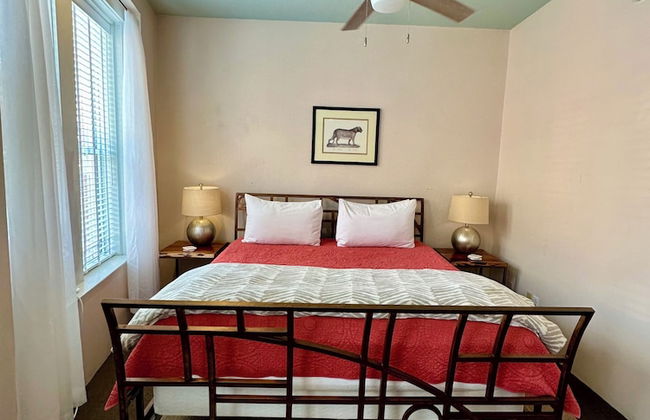 Bisbee Brownstone Suites - Photo 21