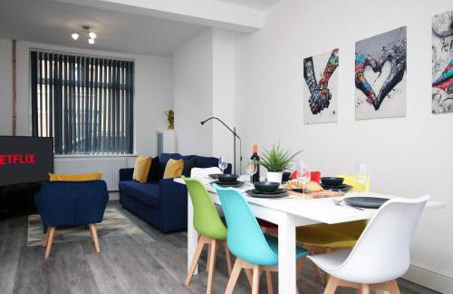 3-Bed Townhouse - Central, Free parking - Foto 3