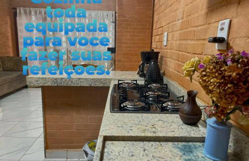 Flat com 2 quartos 2 banh AR e uma vista espetacular na área central de GV com cozinha completa-Bom p grupos ou familias ou empresas - Foto 6