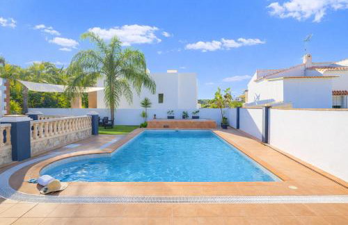 Cubo's Casa El Rodeo & Private Pool - Foto 6