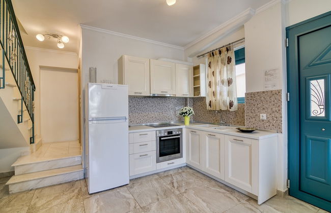 Villa Sirokos Lefkada With Pool - Photo 6