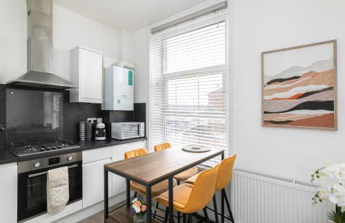 Stylish Apartment in Queens Park - Photo 14