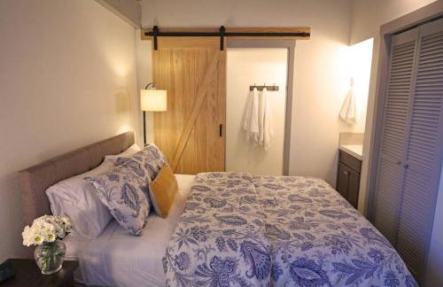 Ocean Front...Sand in your toes getaway!! - Foto 11