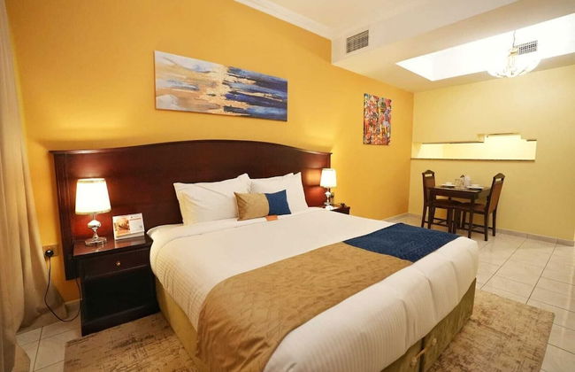 Imperiaa by HOC Globe - Photo 6