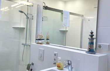 Ferienwohnung im Stadtzentrum von Bernau - Komfortable Wohnung mit 2 Zimmern, Bad, Spülmaschine, Waschmaschine, komplette Küche, WLAN, Terrasse, ruhige Lage - Foto 13