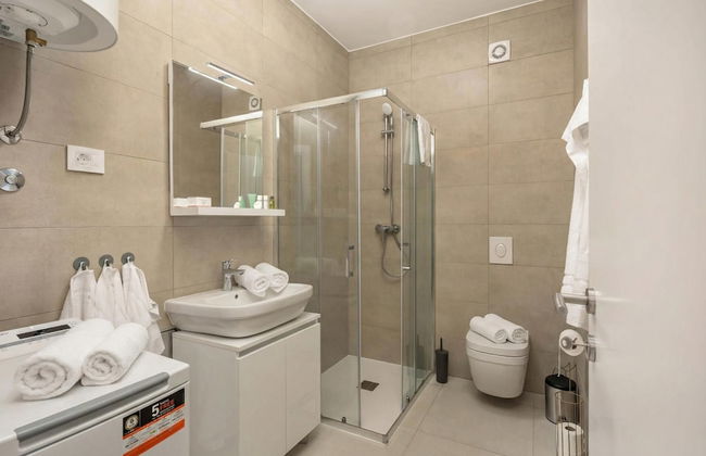 Seafront Villa Andrijana - Photo 31