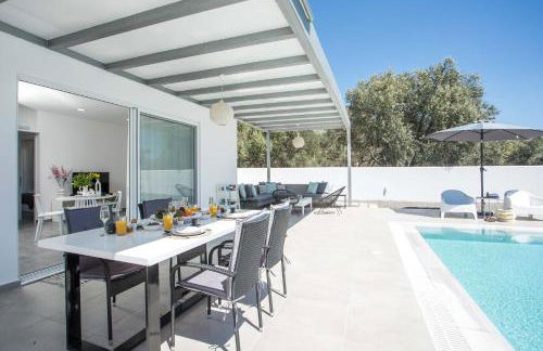 VillaPhysis with Private Pool - Foto 7