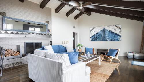 Sandbar Cedar Cottage on Lake Leelanau - Foto 3