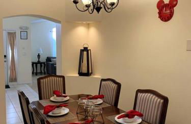 Minutes to Disney! Spacious Home w/ Private Pool, Themed Rooms! - Foto 29