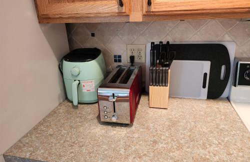 Lakefront Townhome Chestertown "Lakeside Escape" - Foto 14