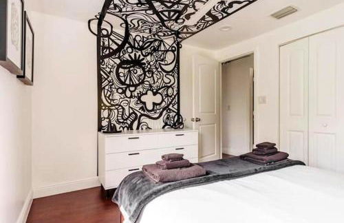 4BD 2BA - Black&White ArtBNB - Antique Row WPB - Foto 4