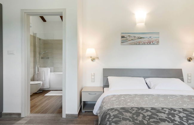 Quaint Holiday Home near Buzet with Terrace - Foto 2