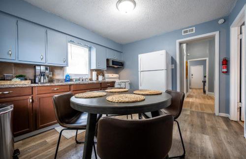 Affordable, Quaint Retreat! 5 Mins to Downtown - Photo 46