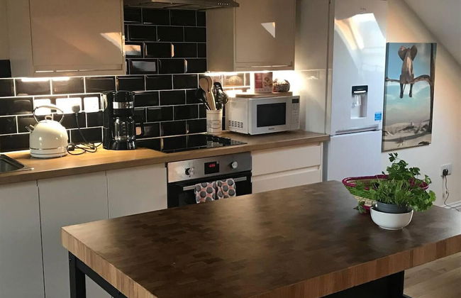 Modern Penthouse With Views in Stroud - Foto 4