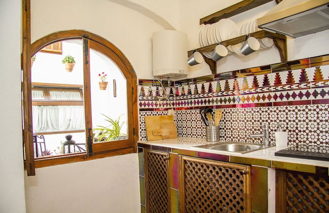 Alhambra Dreams Granada - Photo 11