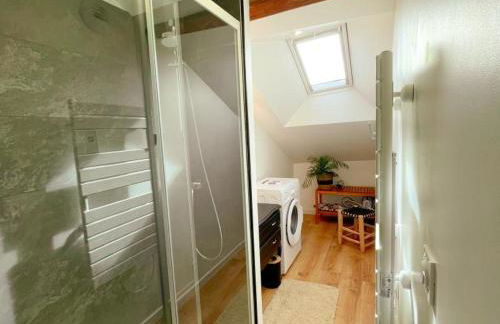 Cosy Gîte à Azay-le-Rideau avec Wifi, Clim, tout inclus, idéal pour 2 adultes et 2 enfants, proche châteaux - FR-1-381-567 - Foto 19