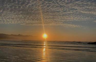 SUÍTE PRIVATIVA RIVIERA & ITAGUARÉ 100mts de 2 praias! - Foto 17