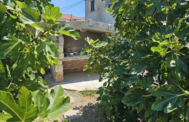 Apartment Antonio, on the Seafront With Garden - Foto 26