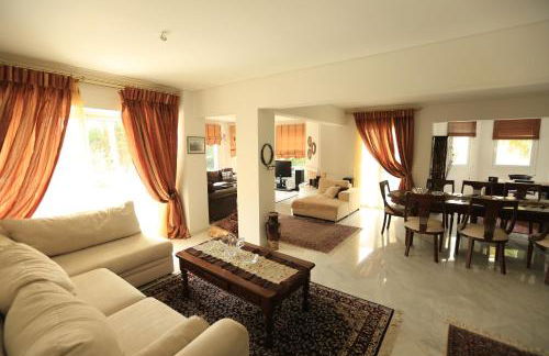 In White Villa - Photo 13