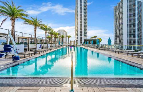 2BR Ocean Penthouse - Private Terrace & Hot Tub - Foto 60