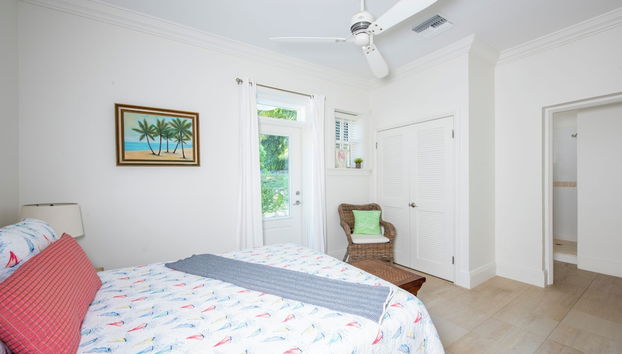 Waterfront Wonder: Cottage With Stunning Views - Foto 4, Habitación