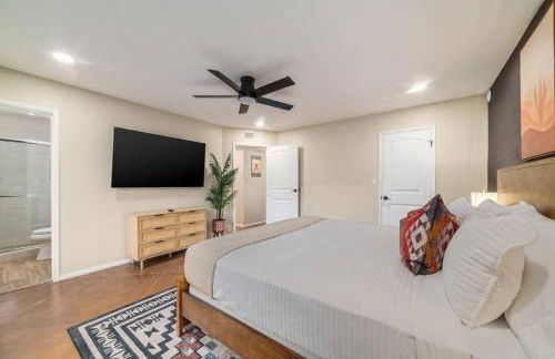 Tucasa - Private Backyard Resort - Theater - Foto 40