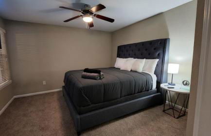 Med Center Charm 2br Haven - Photo 20