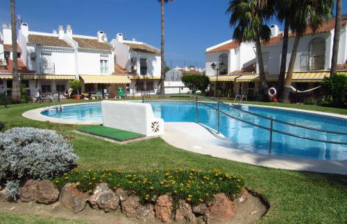 Pueblo Mar - Guadalmar - Photo 2