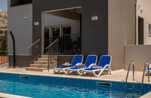 Luxury villa with a swimming pool Tugare, Omis - 20067 - Foto 15