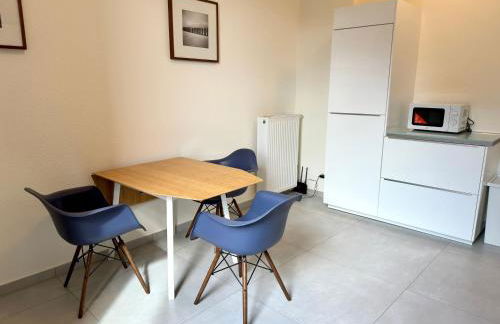 4 Rooms, free Parking, 25 min to Düsseldorf, 100 Mbps WLAN - Photo 3