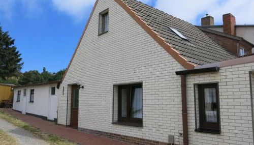 Bülows Ferienwohnung mit 2 Schlafzimmern - Foto 2