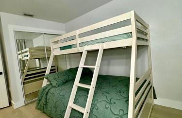 Family stay Near Disney - Foto 16