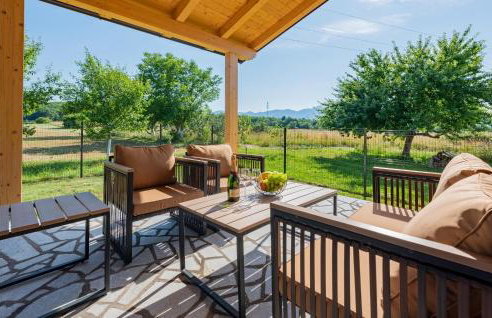 Awesome Home In Licko Cerje With Wifi - Photo 16