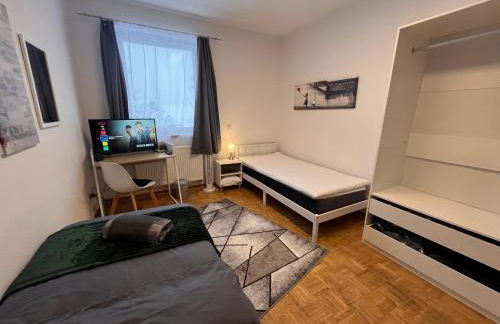 Großes Apartment Aschaffenburg 4 Schlafzimmer bis zu 10 Personen Mainpark Apartment Mainaschaff - Foto 42
