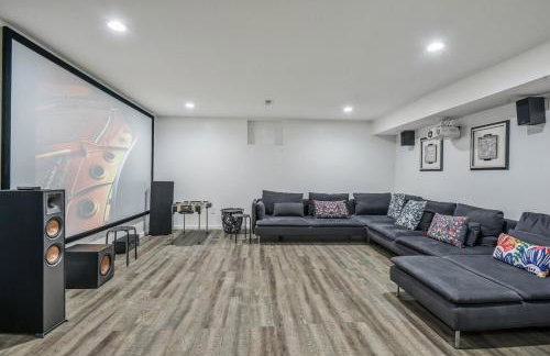 Dulles Luxury Movie Theater, Grill, Gazebo - Foto 2