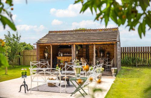 Large Country Cottage, Sleeps 8 - Spa Facilities, Garden Bar, Catering Services, Free Parking, Nature Reserve, Hen Parties - Foto 68