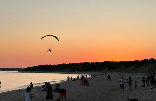 Appartement sur la plage avec parking privé à Longeville-sur-Mer - FR-1-336-127 - Foto 26